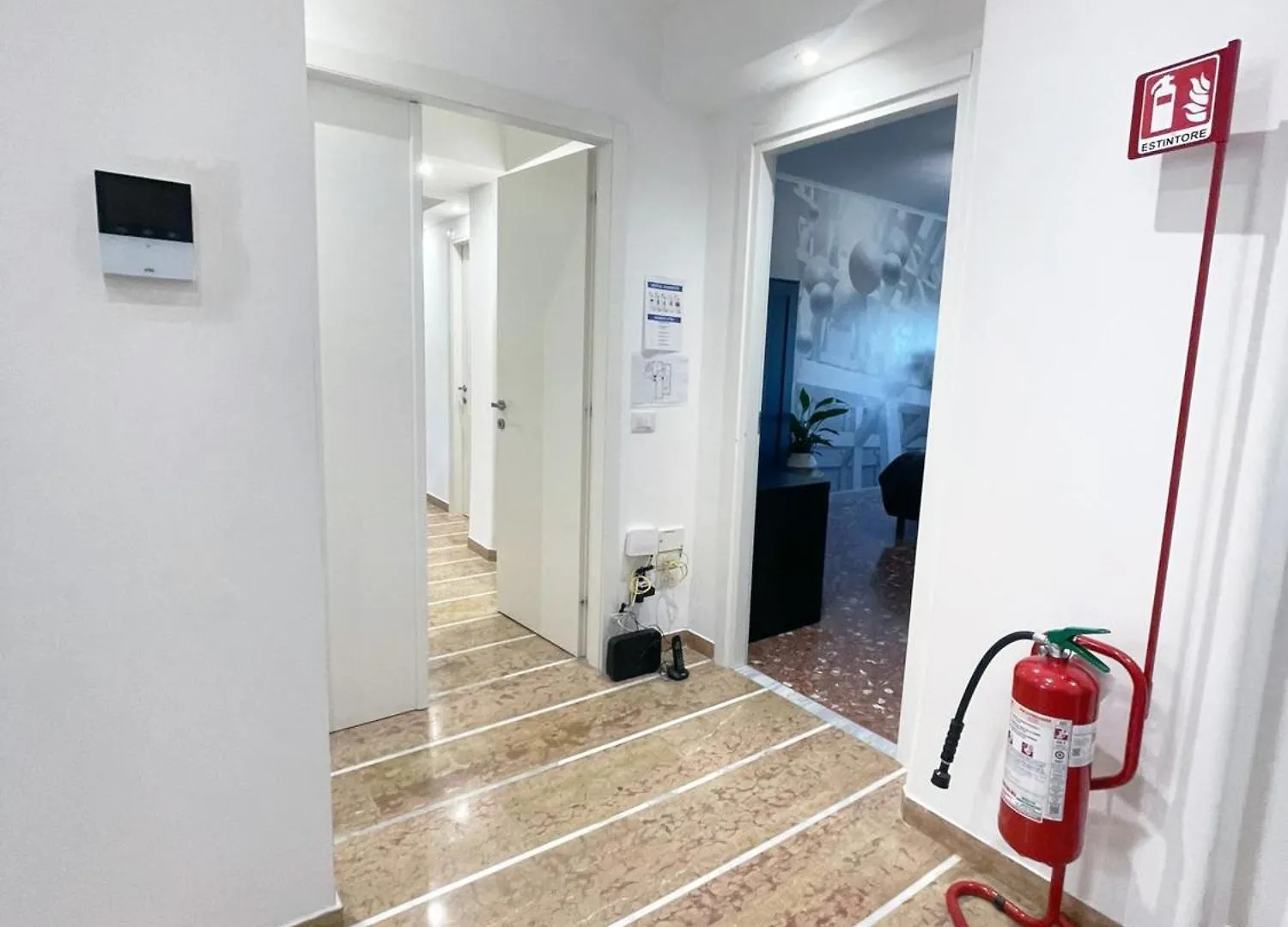 Akinita Guest House Rome